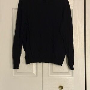 H&M Women’s Classic Black Crewneck Sweater